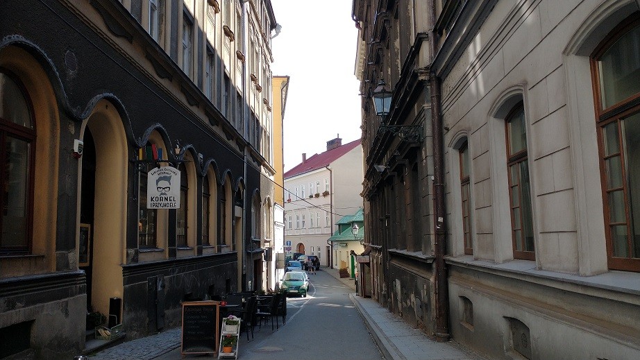 Podróże, Cieszyn - jedno z najstarszych miast w Polsce. - Kornel i przyjaciele - bardzo klimatyczne miejsce.
Niestety, bez rezerwacji nie ma szans na cokolwiek:)