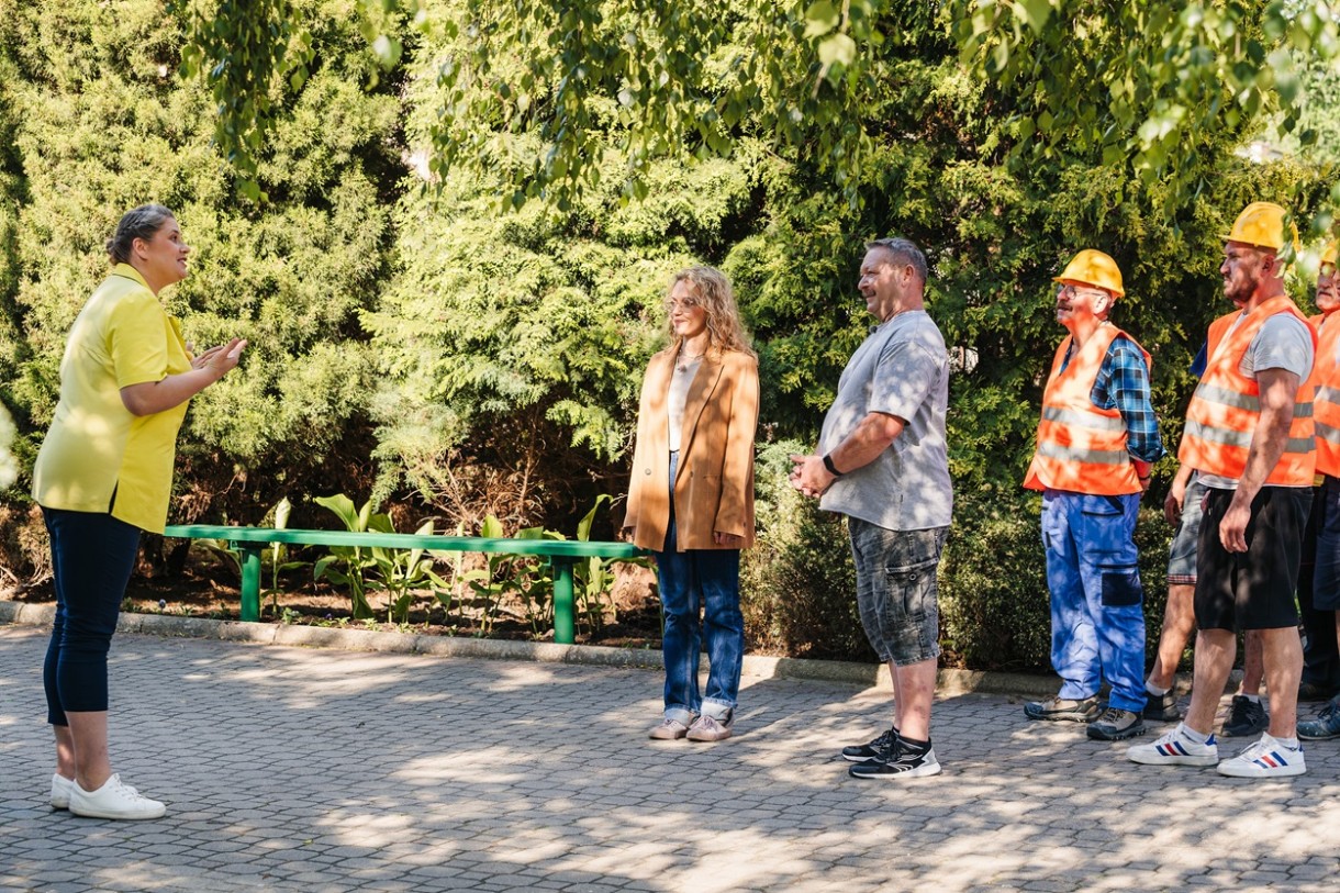 Nasz Nowy Dom, Nasz Nowy Dom: Skierniewice - W specjalnym odcinku ekipa „Naszego Nowego Domu” remontuje mieszkanie treningowe w Specjalnym Ośrodku Szkolno-Wychowawczym w Skierniewicach. Ekipa NND staje przed wielkim wyzwaniem i otwiera nowy rozdział w historii programu.