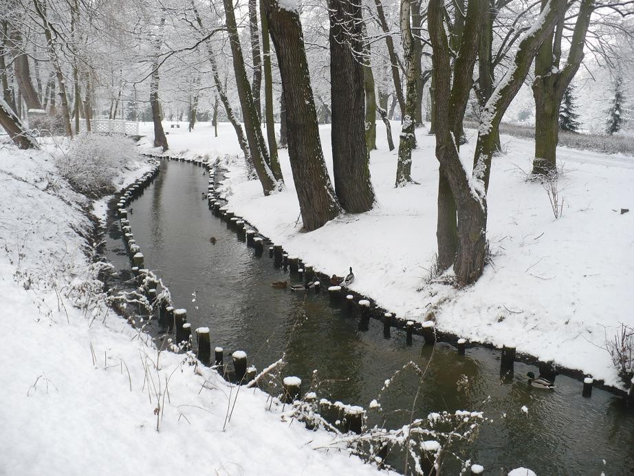 Pozostałe, Styczniowe pastelowe robótki.....i ........zima............. - ............i zimowa rzeczka ..............