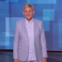 Domy sław, Ellen DeGeneres i Portia de Rossi wystawiły dom na sprzedaż - Ellen DeGeneres (prowadząca popularnego talk-show, scenarzystka i aktorka) oraz  jej żona - Portia de Rossi (aktorka)  są właścicielkami wielu drogich domów w południowej Kalifornii. 

źródło: CLTN, GGRE/Backgrid/East News