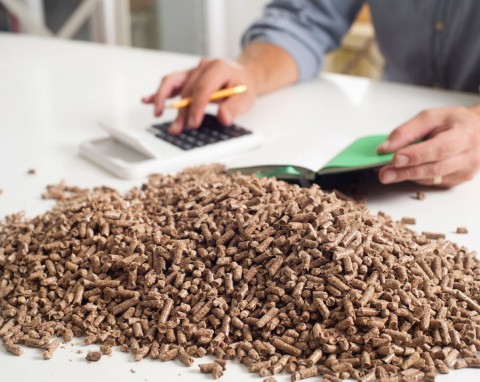 Wysokie ceny pelletu w czerwcu 2025. Jesienią może być jeszcze drożej