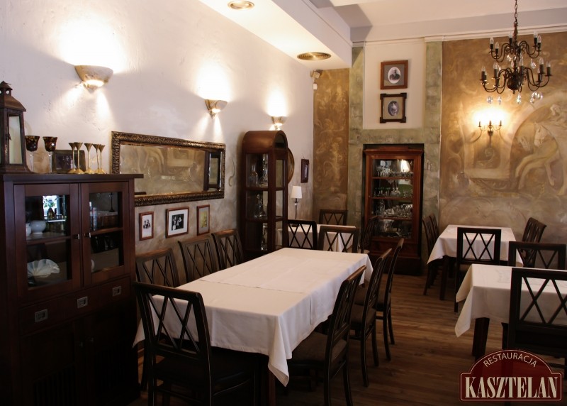 Kuchnia, Restauracja Kasztelan