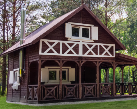 Ile kosztuje dom drewniany całoroczny?