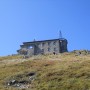 Pozostałe, Zakopane w foto - pigułce. Część czwarta: Kasprowy. - Obserwatorium meteorologiczne, na tle czystego, błękitnego nieba,robiło wrażenie. To najwyżej w PL położony budynek.