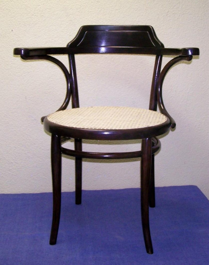 Jadalnia, krzeslo do biurka thonet model 233