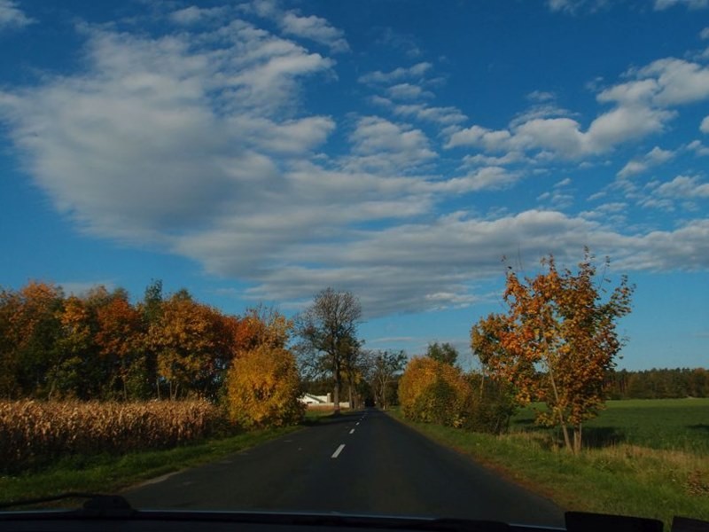 Podróże, Jesienną drogą jadąc