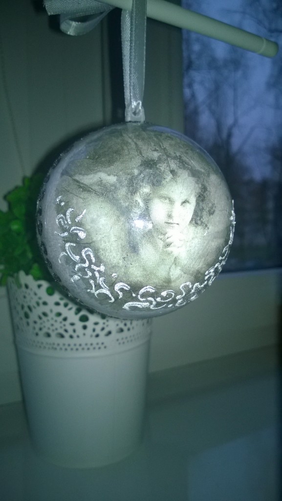 Pozostałe, Moje bombki 2016 - bombka shabby chic