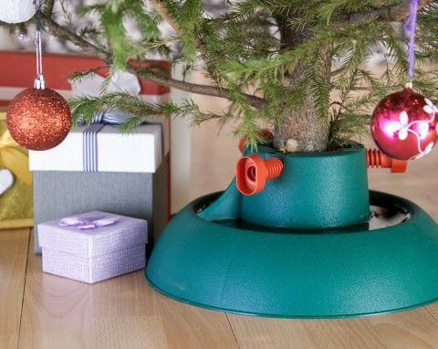 Choinka tygodniami nie zgubi igieł. Wystarczy prosta odżywka z amerykańskiego przepisu