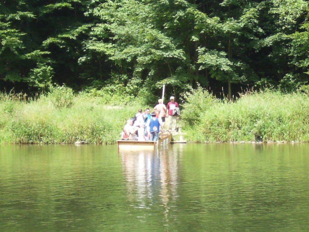 Pozostałe, SZCZAWNICA FONTANNĄ UROKU