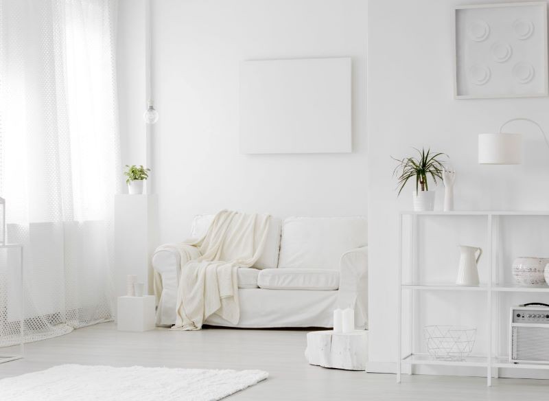 Środki czyszczące dobierz do materiału, z jakiego wykonany jest dany mebel.