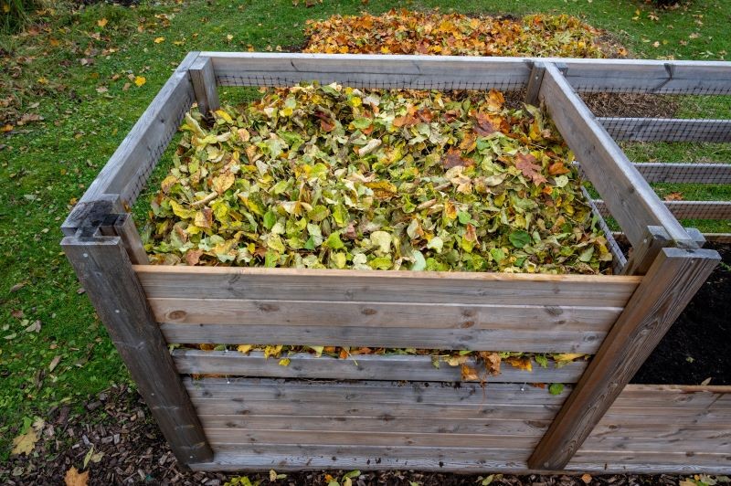 Zimą rzadko mamy do czynienia z przegrzewaniem się kompostu, ale może się to zdarzyć.