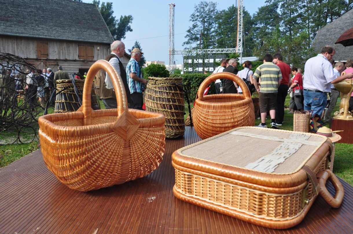 Pozostałe, Wspomnienia z Festiwalu wikliny 2011 - Czyż nie eleganckie?