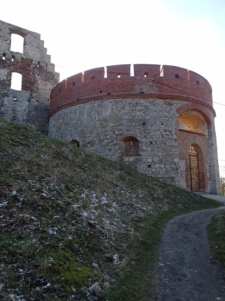 Podróże, Zamek Tenczyn