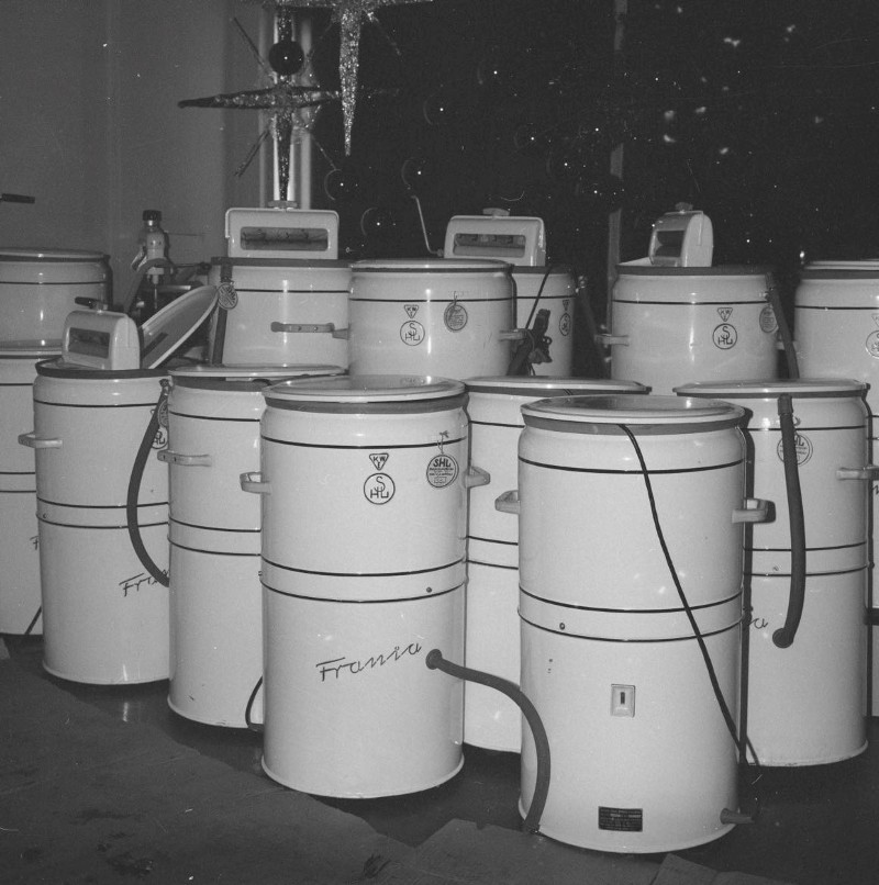 pralka Frania sprzęt PRL