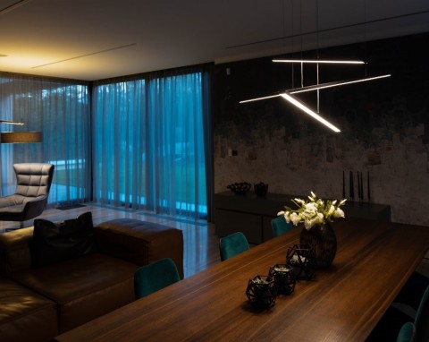 Oświetlenie w domu – jak uzyskać nowoczesny i nastrojowy efekt?