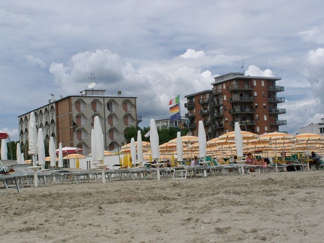 Pozostałe, Urlop - plaże w Lido prawie puste w trakcie sjesty :))))))))))))