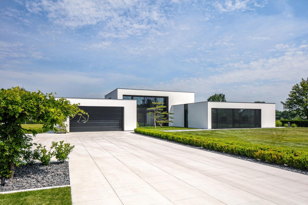Domy i mieszkania, Polski projekt domu doceniony przez międzynarodowe jury! - REFORM Architekt trzeci rok z rzędu z nagrodą European Property Awards! RE: Q HOUSE docenione przez międzynarodowe jury!