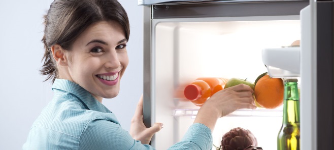 Jak często należy myć lodówkę i jak to robić?