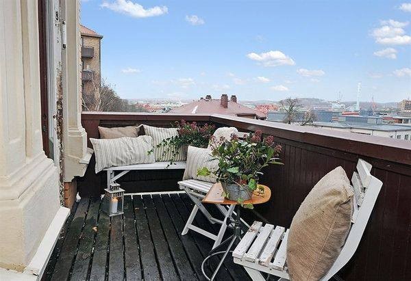 Pozostałe, balkon z widokiem