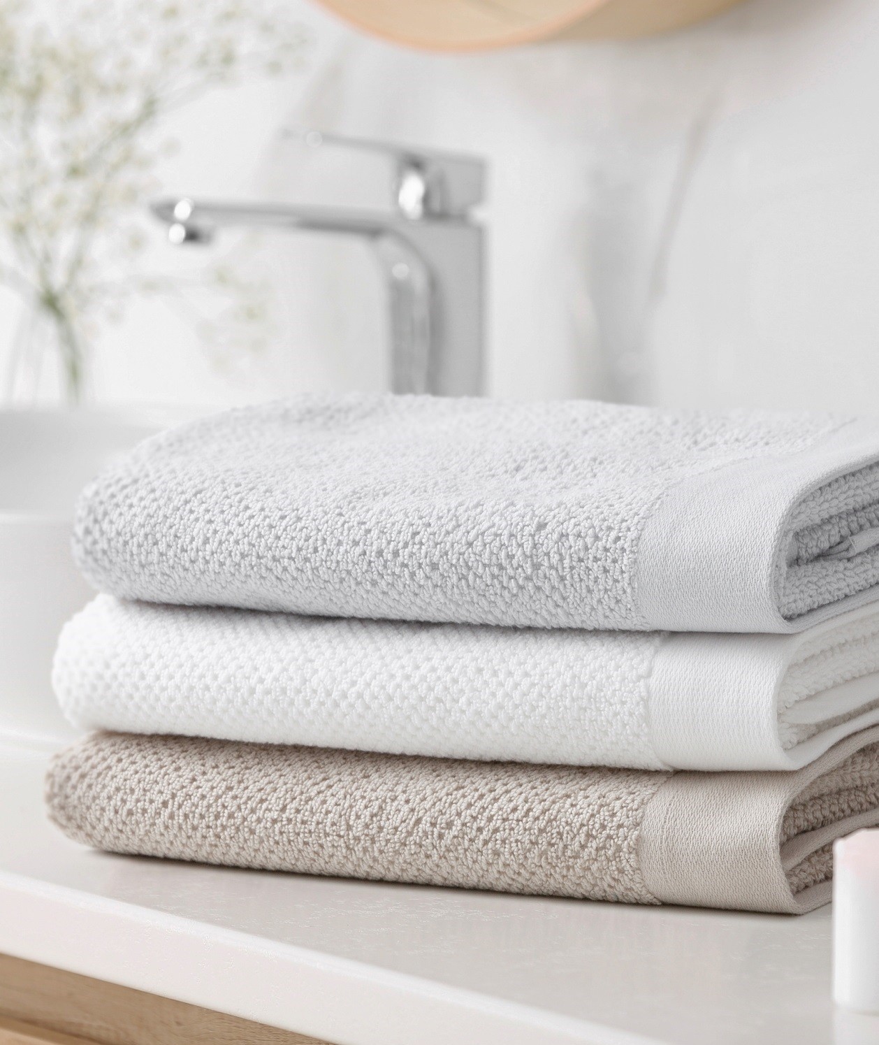 Miękka tkanina? Po prysznicu to naprawdę robi różnicę /fot. materiały promocyjne