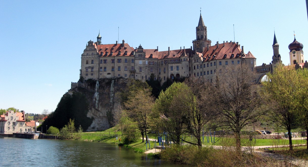 Podróże, Nad pięknym modrym Dunajem.....