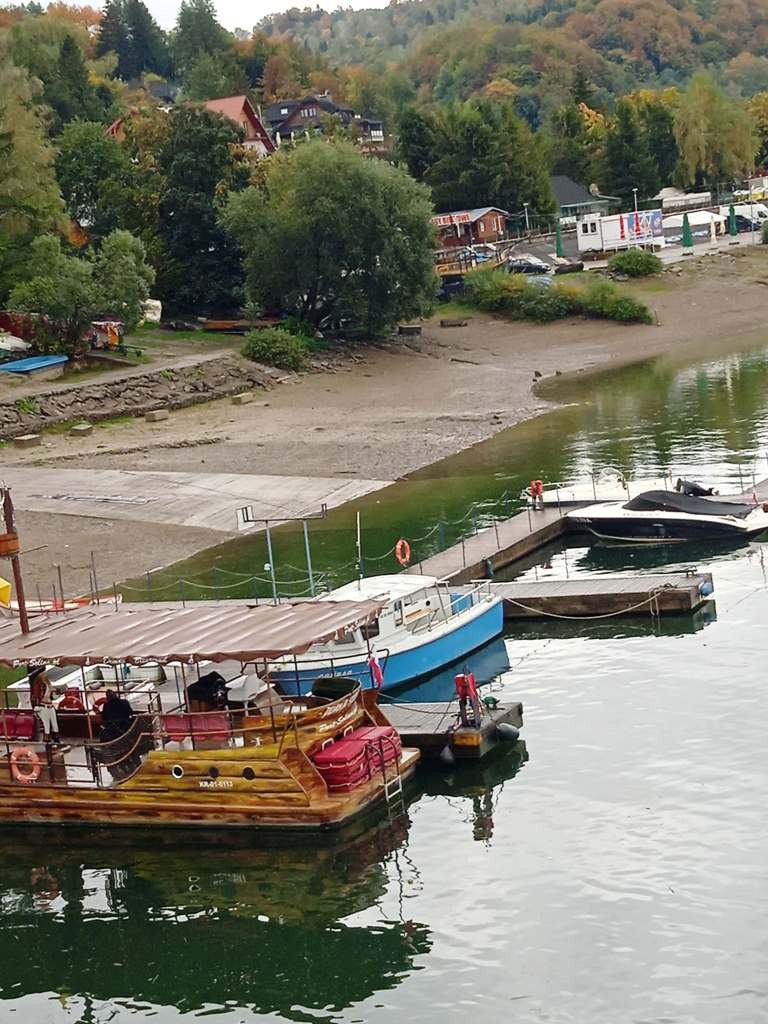 Podróże, NAD  JEZIOREM  SOLIŃSKIM - Na Zaporze