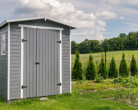 Urzędnicy wchodzą na działki i liczą centymetry. Kary za przekroczenia są bardzo wysokie