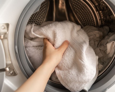 Ręczniki będą puszyste jak w pięciogwiazdkowym hotelu. Bez płynu do płukania