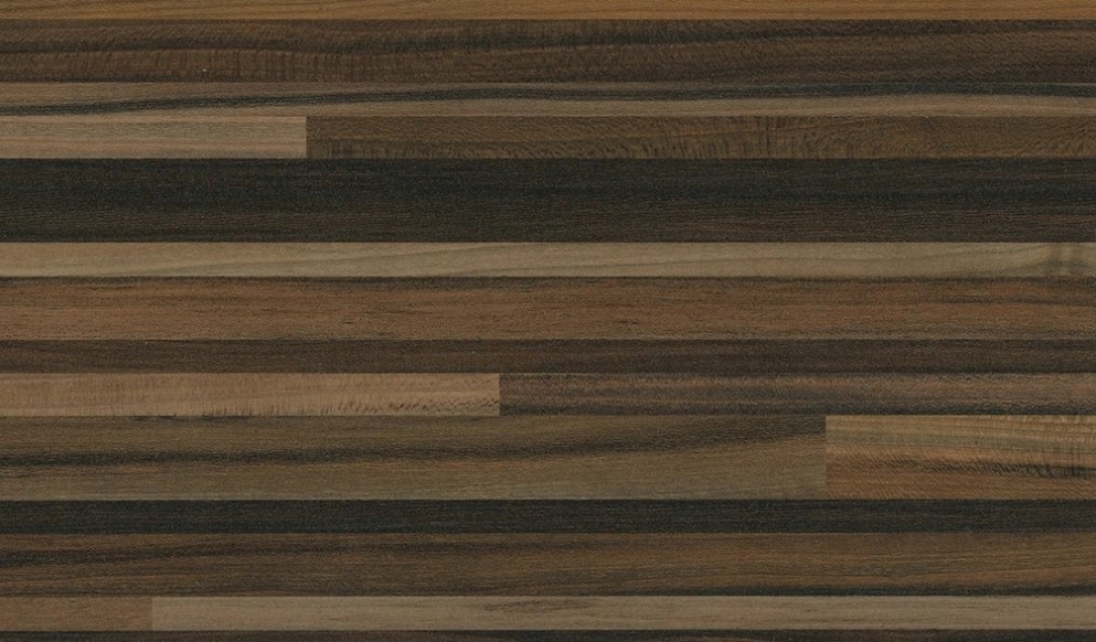 Panele podłogowe laminowane SWISS KRONO Astoria D2613 AC4 8 mm /fot. materiały promocyjne