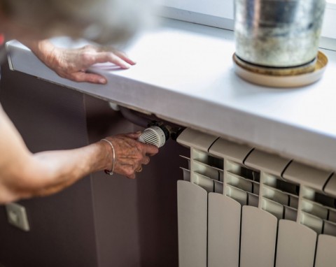 Błąd, który podnosi rachunki za ogrzewanie. Prawie w każdym domu to robią