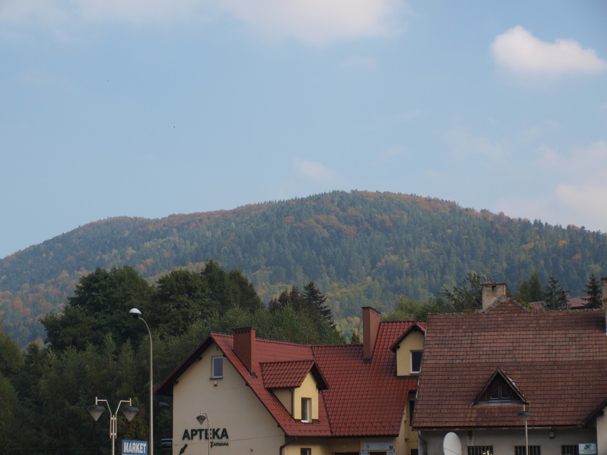 Pozostałe, W GÓRACH JUŻ JESIEŃ... - Porąbka centrum