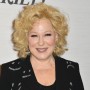 Domy sław, Bette Midler sprzedaje apartament na Piątej Alei - Bette Midler – amerykańska piosenkarka, autorka tekstów, aktorka, komiczka, producentka filmowa, scenarzystka i kompozytorka.

Fot. ANGELA WEISS/AFP/East News