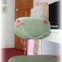 Sypialnia, POKÓJ ANETY ......zielono-biało-różowy! - krzesełko przy biurku tez obszyłam :)