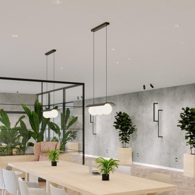 Postaw na elastyczne rozwiązania
W takiej sytuacji warto pamiętać o rozwiązaniach dających elastyczność, dzięki którym można zarówno pracować, jak i gotować na wyspie kuchennej czy też spożywać posiłki oraz wykonywać swoje obowiązki zawodowe przy stole. W tym celu najlepiej zdecydować się na niezwykle uniwersalne, a przy tym funkcjonalne i proste w montażu szynoprzewody, które można znaleźć w ofercie marki AQForm.