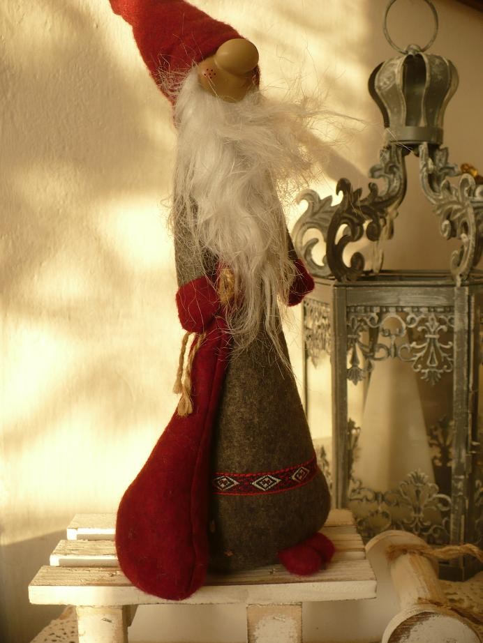 Pozostałe, Pięknych Świąt życzę Wam............. - ...........i Mikołaj z workiem prezentów ............