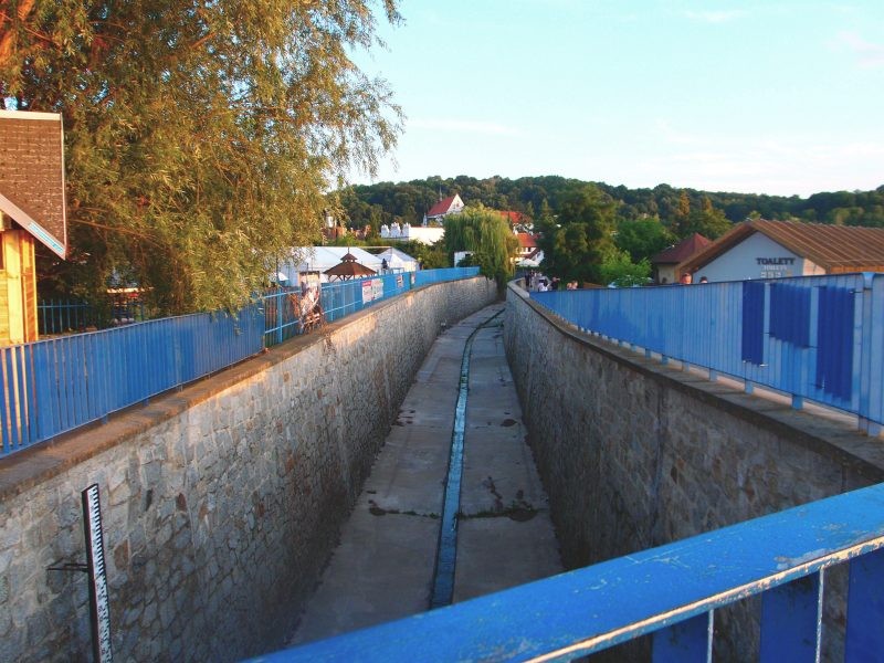 Pozostałe, Melexem po Kazimierzu Dolnym - rzeczka nad którą  leży Kazimierz